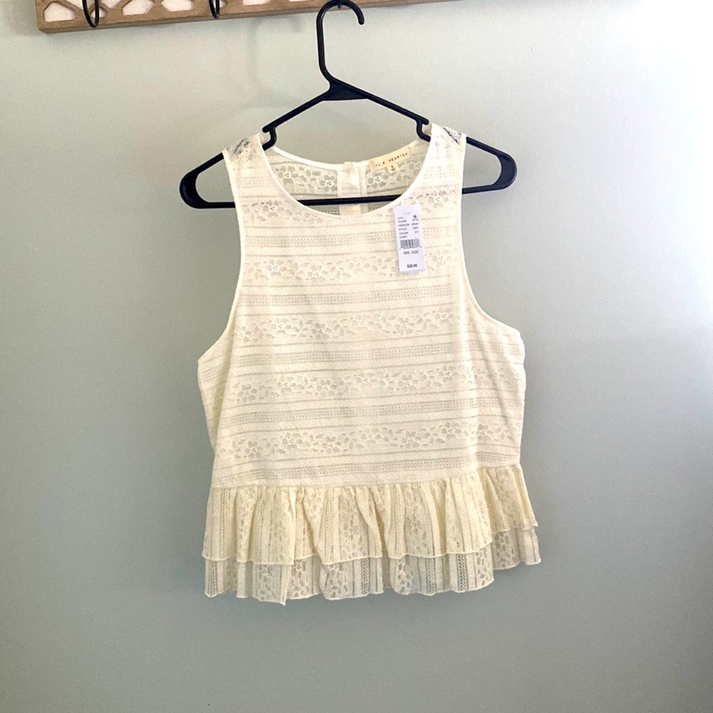 CUTE ivory / cream summer tank. Never worn. Tags on!